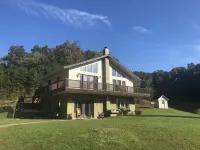 70 acre farmhouse ponds fishing kayaking near red river gorge