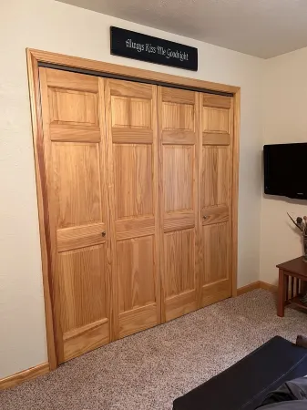 Cozy Cabin get away - walking distant to beach