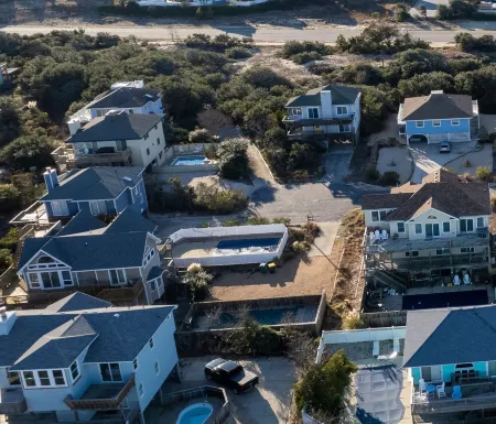 5 Star-2 Min Walk to the Beach-Ocean View-Heated Pool-Hottub-Modern