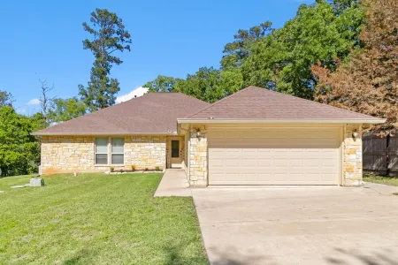 Waterfront Recreation Hideaway