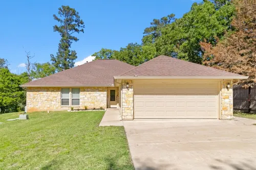 Waterfront Recreation Hideaway