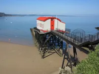 Sea View Apartment Tenby, Pembrokeshire, Wales. Near Beach, Restaurants & Shops