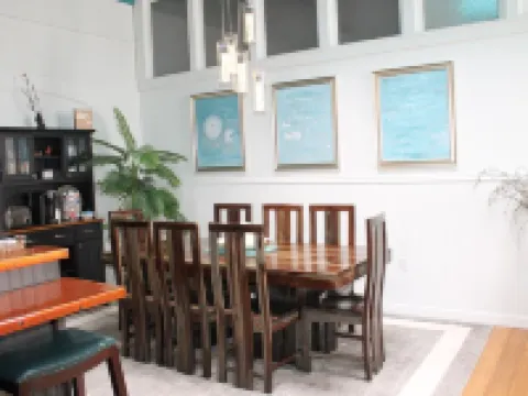 Treat yourself to Luxury Hotels in Delta