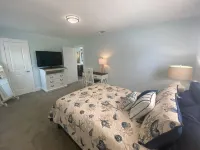 Pool Home near Ponte Vedra Beach! Hotels in Palm Valley