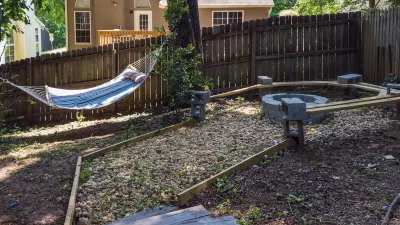 2 Bedroom Townhome- Fire 🔥 Pit - New Renovation Phantom Fireworks of Kennesaw附近的飯店