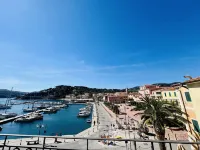 Luxury Seafront View Penthouse Sleeps 12, Porto Azzuro, Elba Island, Italy