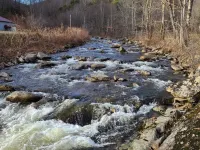 Rumples Retreat at Highland Hideaways - Arcade - Private Drive-in Theater Hotels in Wilson Creek