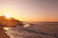 Coastal Gratitude.....STUNNING Gulf front home - ติดทะเล