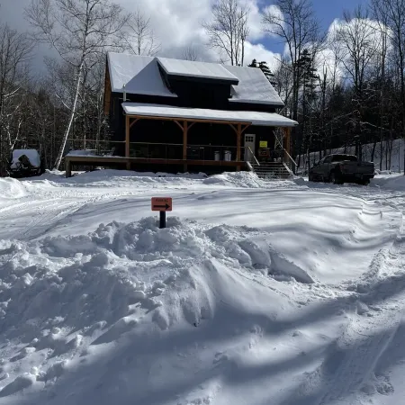 Ski house less than one mile from Sugarbush!
