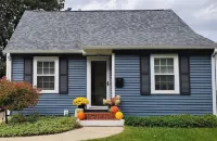 Bluebird // Charming 3-bedroom, 1.5 bathroom house, 5 blocks to Mayo Clinic