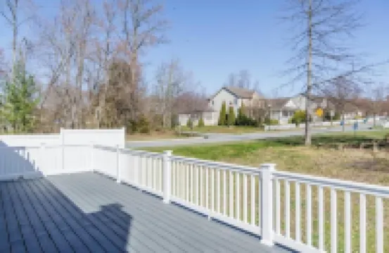 Tip Of The Town Fresh and New 3 Bedroom Nest