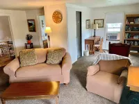 3-bedroom apartment near hospital and Erie Canal