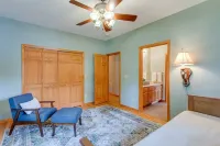 Modern Home in the Heart of Murphy, Hi-Tech Massage Chair, Jetted Tub, KING Bd!