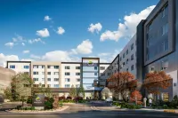 Element Reno Experience District Hotels near Banter by Piercing Pagoda