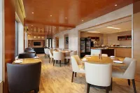 Courtyard Pune Chakan - breakfast