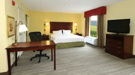 Hampton Inn & Suites Lamar Отели в г. Лок Хейвен