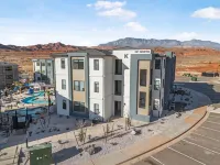 Brand New 2 bed 2 bath ground floor condo, in the Terra resort at Coral Canyon.