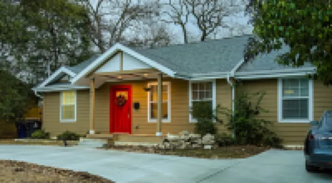 Lone Star Guest Haus BnB in downtown NBTX. Hotels near Landa Park