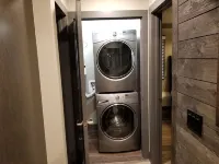 Beautiful 3 Bed/ 3 Bath with Great Location! Renovated!! Hotels in Boyne Valley Township