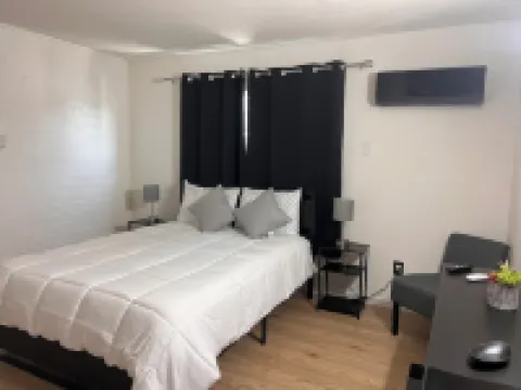 Cozy home away from home, close to lake and casinos 布爾黑特市住宿飯店