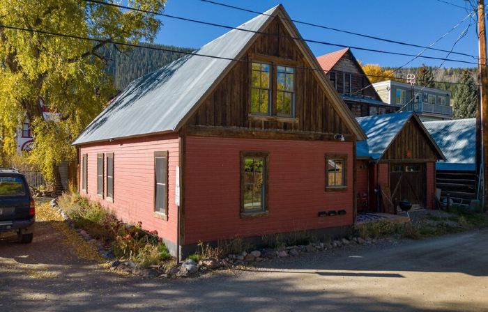 The Top Rated Home in Crested  Butte! Best Location, Hot Tub & Steam Shower!