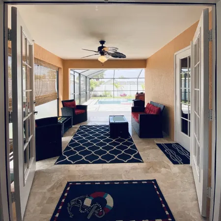 HAPPYOURS Luxury Heated Pool, Hot tub No Additional Fees!! Vanderbilt beach