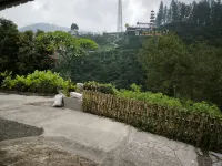 Shtepine Villas Hotel dekat Pemandian Air Panas Guci