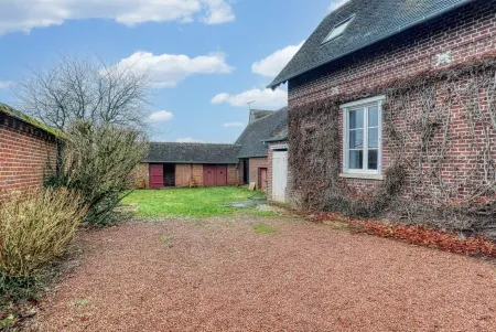 Spacious house for 8 people with garden