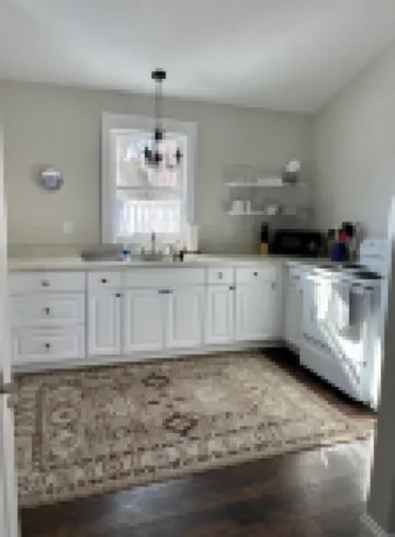 1br-1bth- Furnished Apartment in Chardon