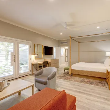 SONOMA VALLEY INN, TAPESTRY COLLECTION BY HILTON