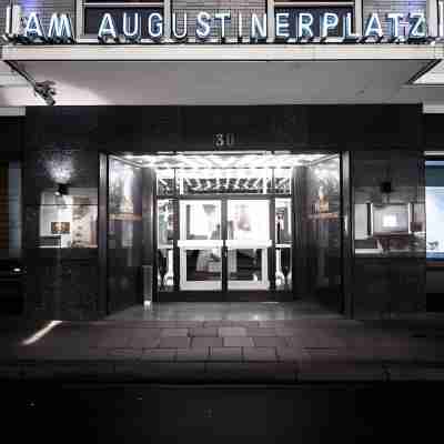 奧古斯蒂訥廣場飯店 Hotel Exterior