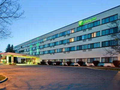 Holiday Inn Express Big Rapids Hotels near Fred Meijer White Pine Trail State Park