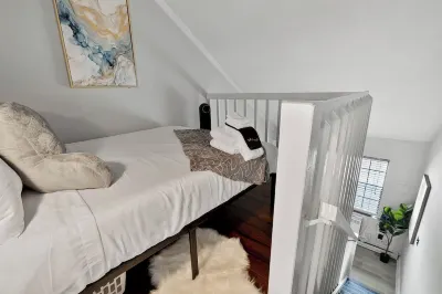 Unique Downtown Raleigh Loft