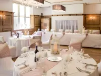 The Old Lodge Hotel a Malton