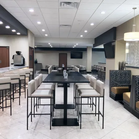 DoubleTree by Hilton Madison Downtown