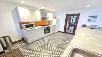 Rockham Bay View - Sleeps 6 | Mortehoe Hotels near Rockham Beach