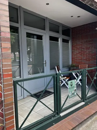 Ferienwohnung Seebär Emden Отели рядом с достопримечательностью «Osaka»