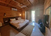 Arambol Lake Resort
