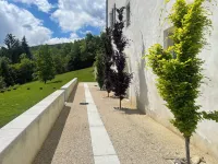 Un Étage Complet Dans une Tour Médiévale Rénovée au Cœur du Pays du Mont-blanc