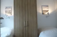 family-friendly, comfortable accommodation, 2 terraces, 200 m to the beach Hotels in Neustadt in Holstein