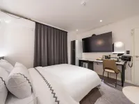 Jecheon Ari Hotel Hotels near Songhwasa