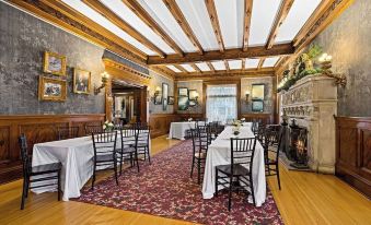Historic Cotton Mansion Duluth Boutique Hotel - Housity