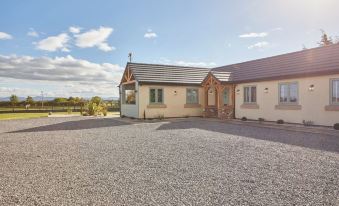 Host & Stay - the Stables