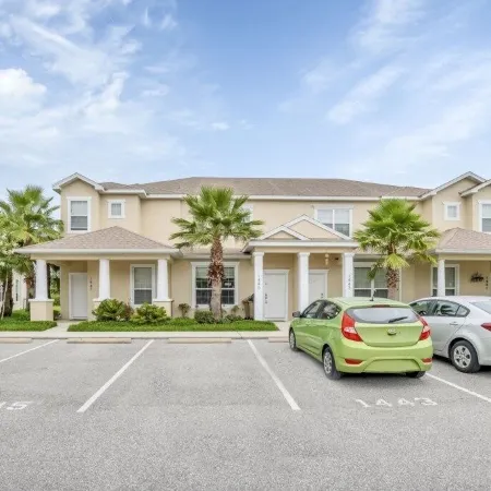 3 Bed Town Home with Splash Pool! Townhouse