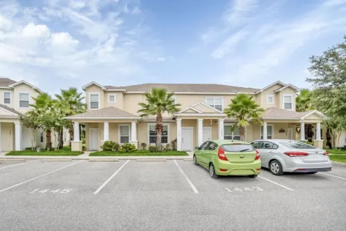 3 Bed Town Home with Splash Pool! Townhouse