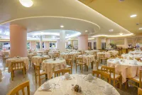 Hotel Oasis - breakfast