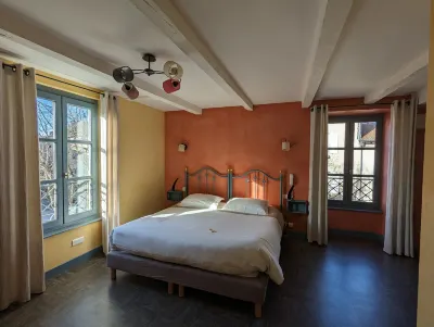 Hôtel le Quatorze Hotel di Naussac