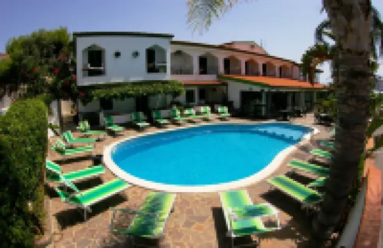 Hotel Marinella - Private Free Parking - Grotticelle Beach 200 m