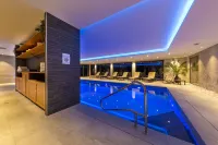 Hôtel l'Escale - Piscine & Spa فنادق في Escalles