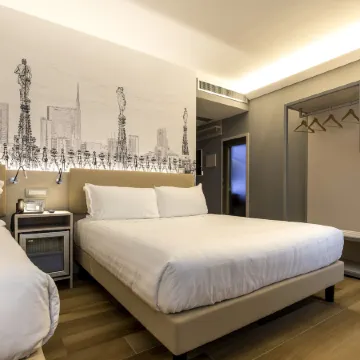 43 Station Hotel Отели рядом с достопримечательностью «Дискотека Hollywood»